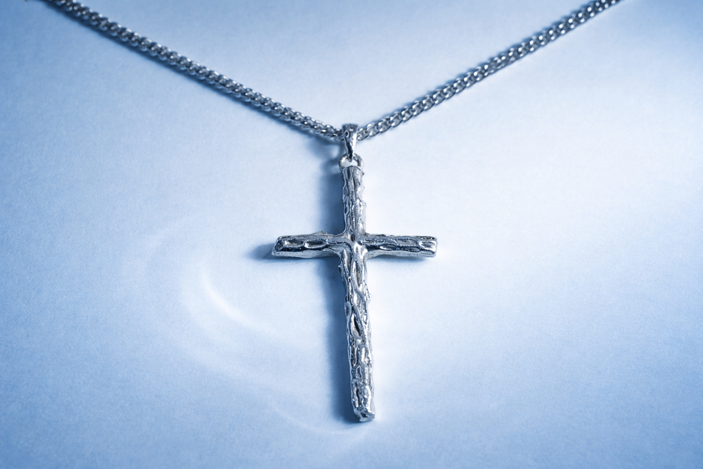 COLLAR CRUZ DE MADERA