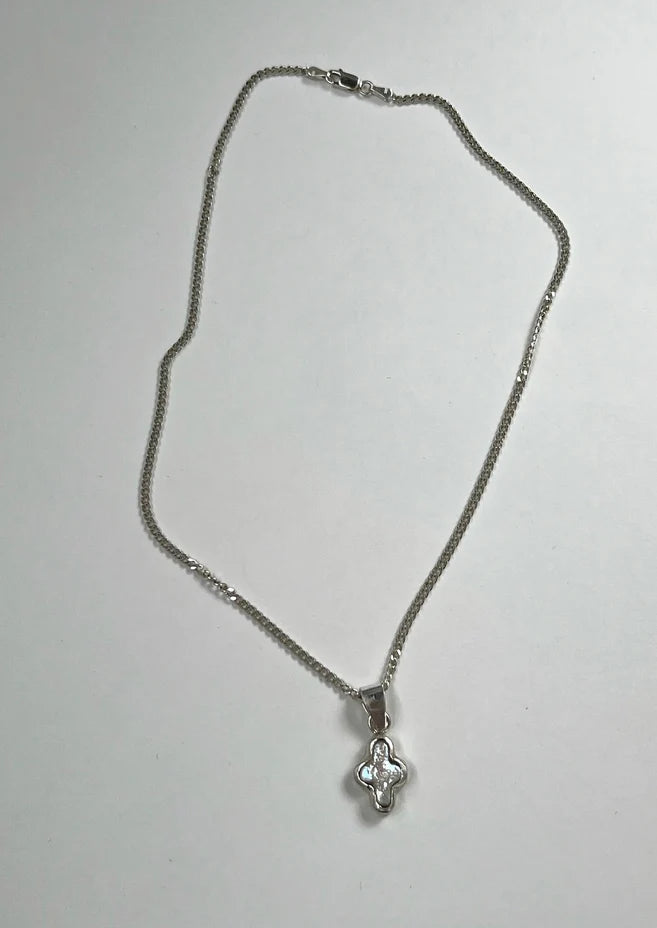 AGNES NECKLACE