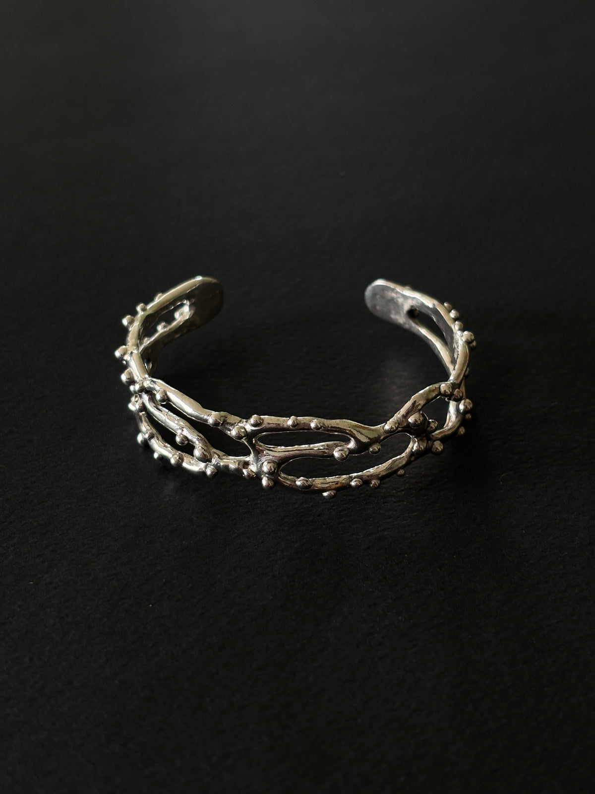 LACE BRACELET