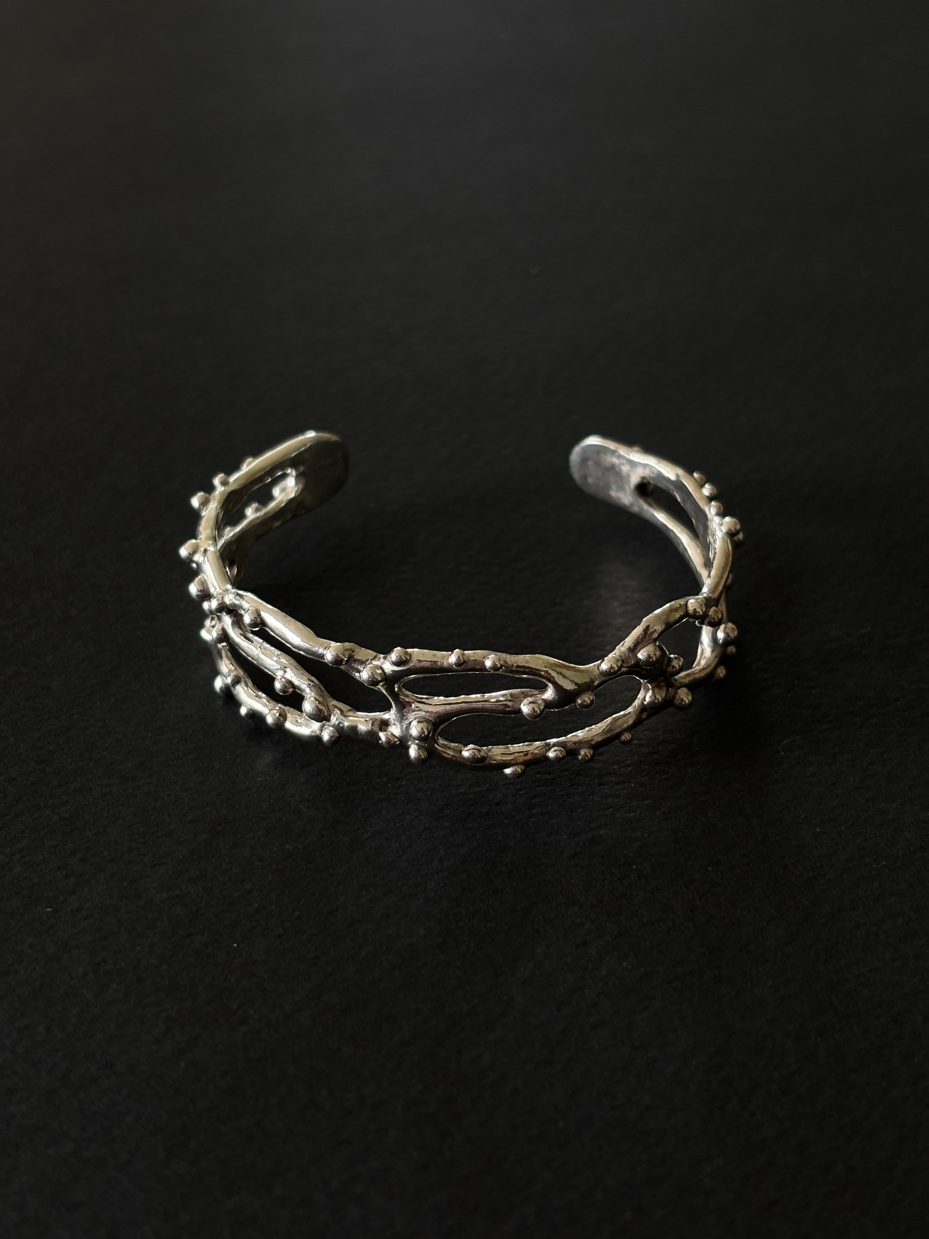LACE BRACELET
