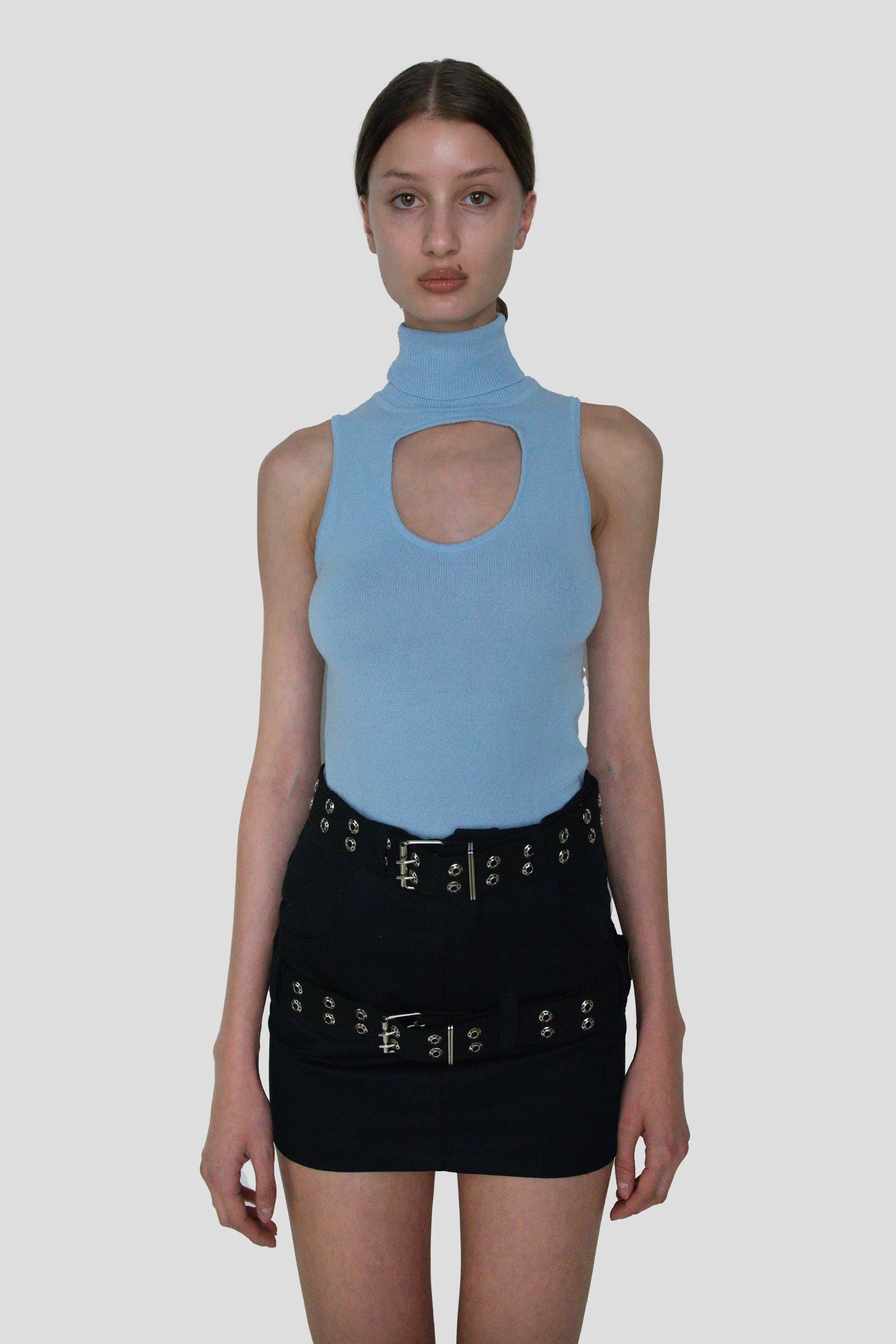 CIRCLE TURTLE NECK