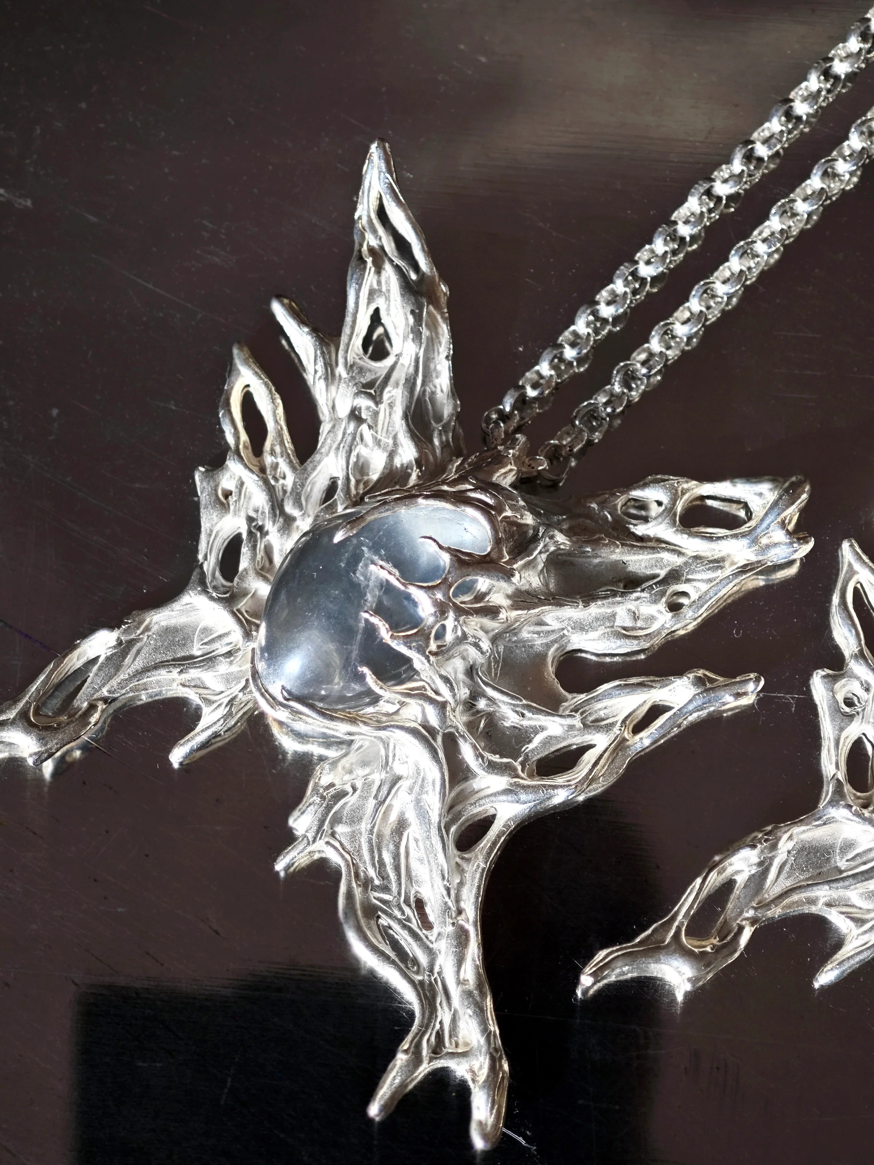 EME NECKLACE