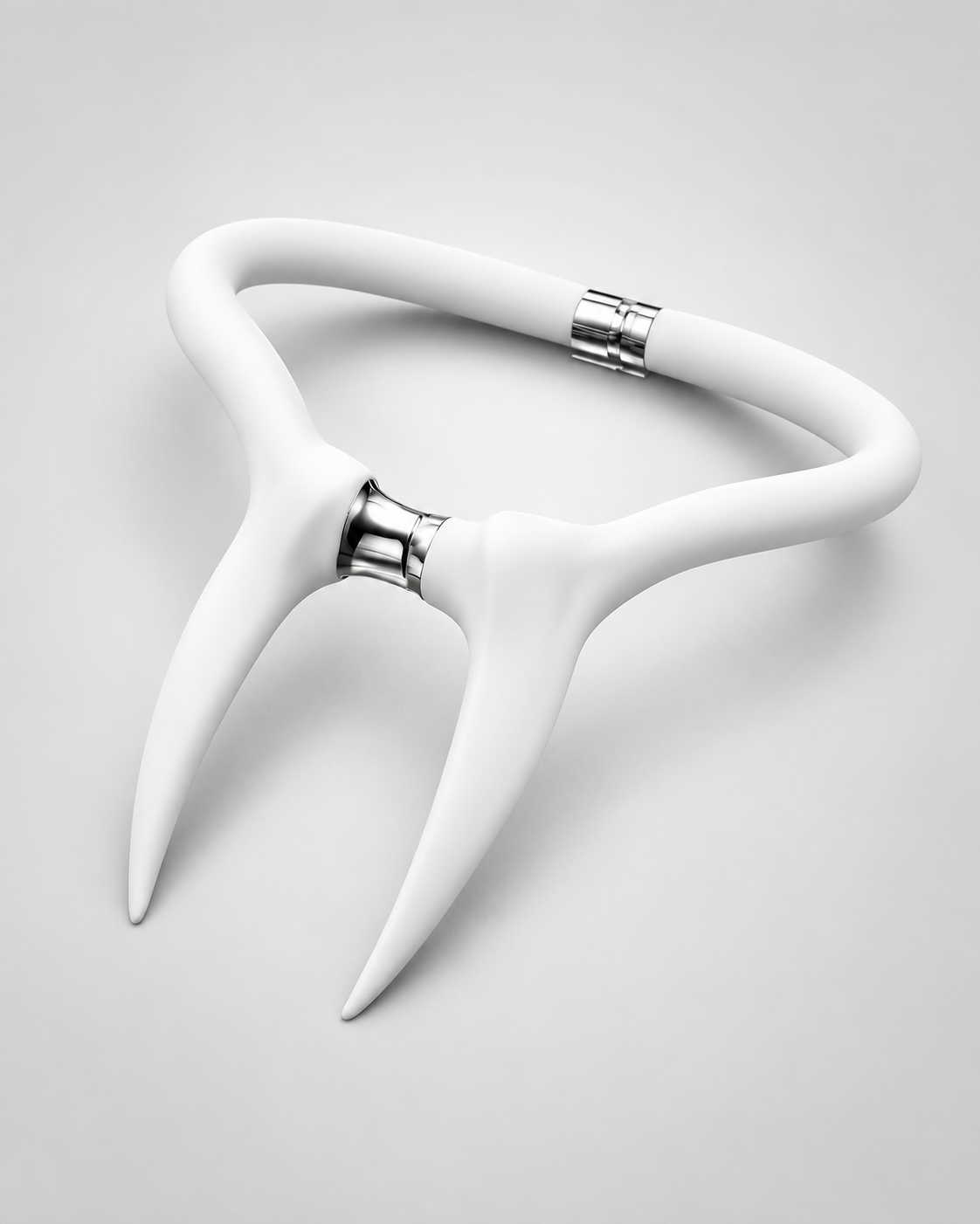 01.X NECKLACE