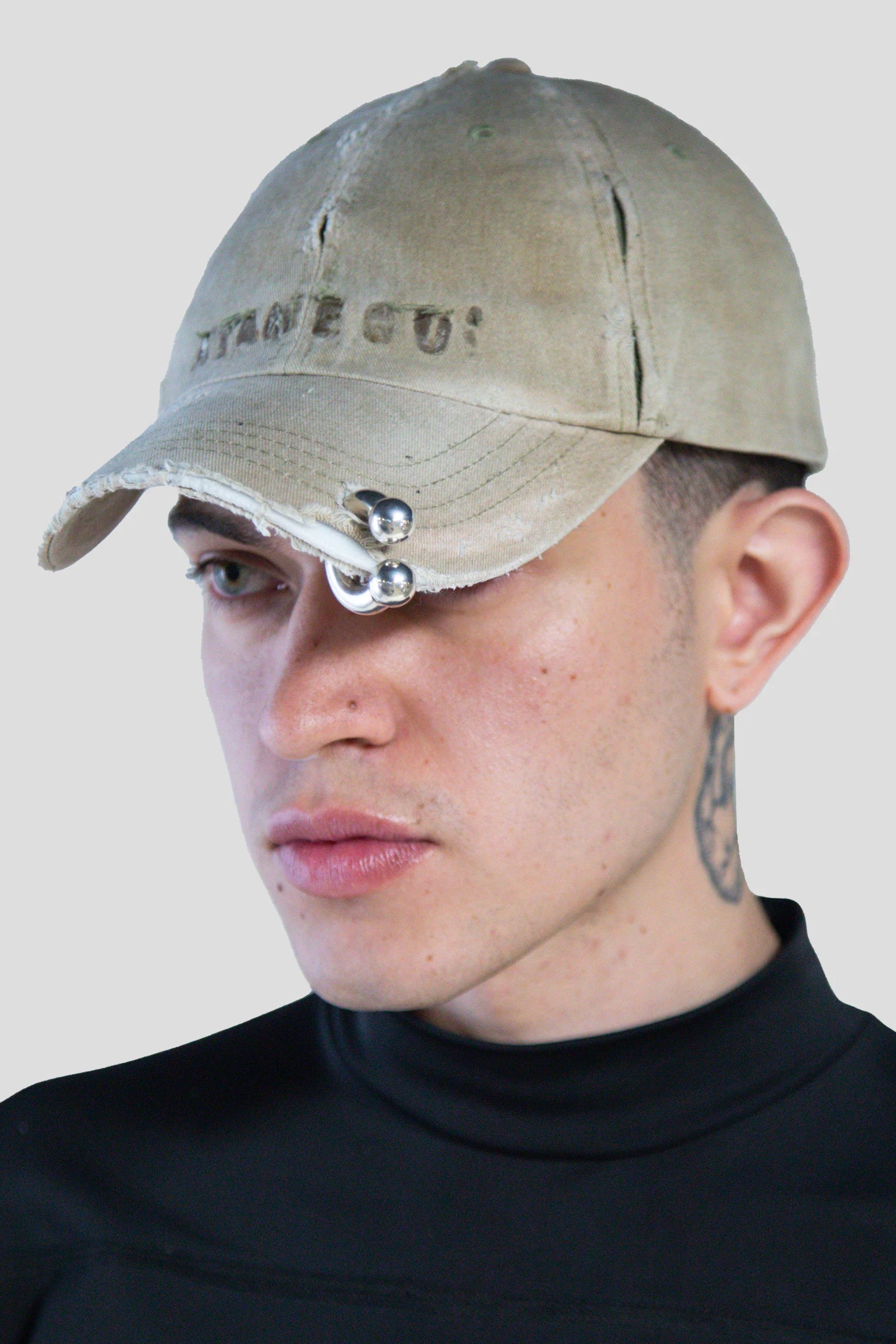 CHUNKY PIERCING CAP