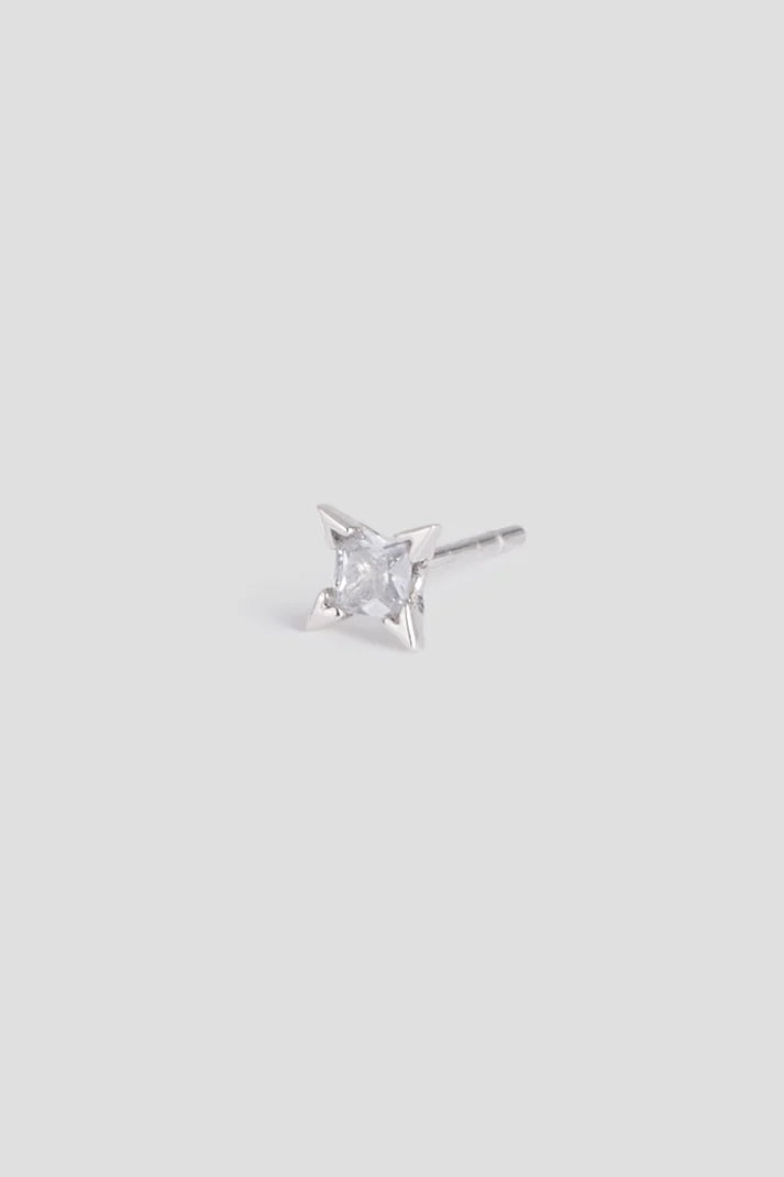 TINY SILVER SHARD EARRING