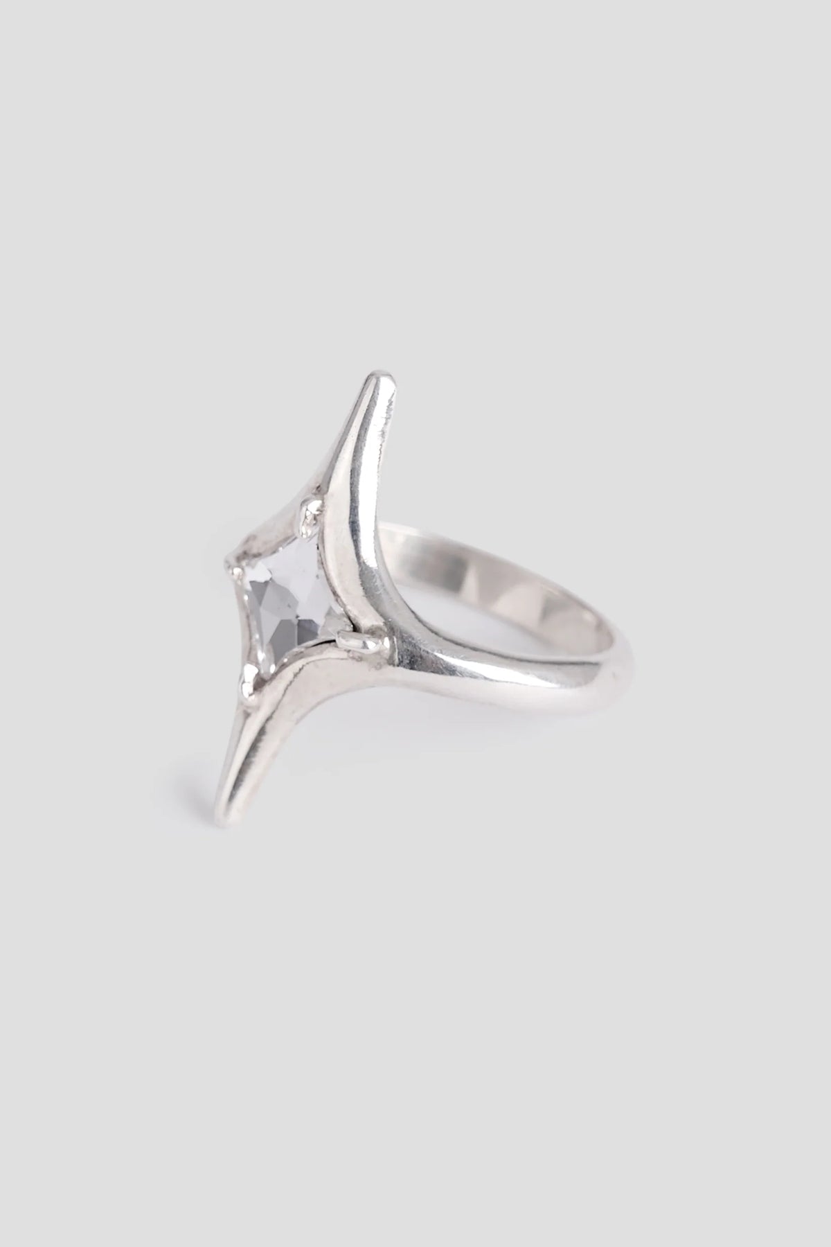 SINGLE STAR RING